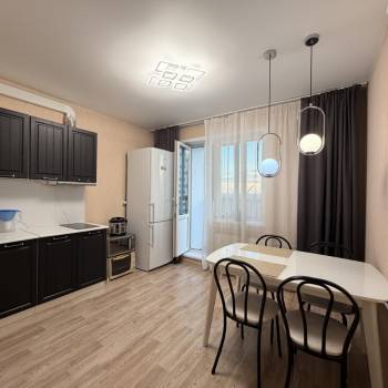 Сдается 1-комнатная квартира, 38 м²