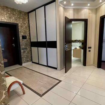Сдается Многокомнатная квартира, 107 м²
