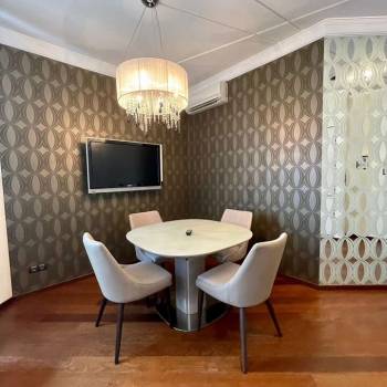 Сдается Многокомнатная квартира, 107 м²