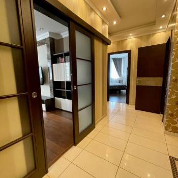 Сдается Многокомнатная квартира, 107 м²