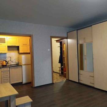 Сдается 1-комнатная квартира, 40 м²