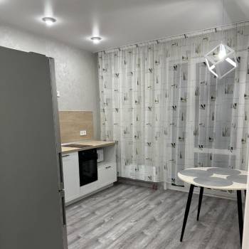 Сдается 1-комнатная квартира, 41,3 м²
