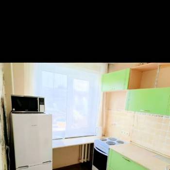 Сдается 1-комнатная квартира, 35 м²