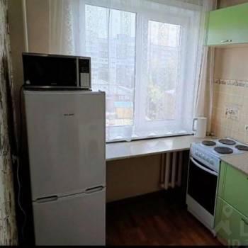 Сдается 1-комнатная квартира, 35 м²