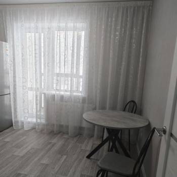 Сдается 1-комнатная квартира, 37 м²