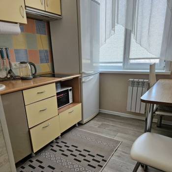 Сдается 1-комнатная квартира, 30 м²