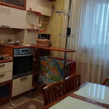 Сдается 2-х комнатная квартира, 65 м²
