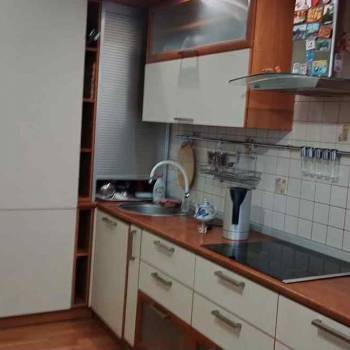 Сдается 2-х комнатная квартира, 65 м²