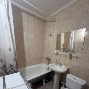 Сдается 1-комнатная квартира, 40 м²