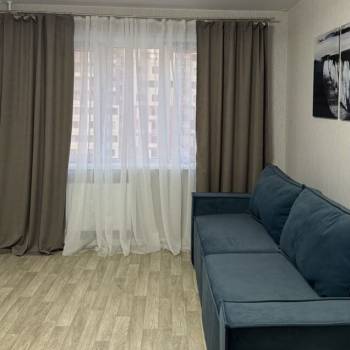 Сдается 1-комнатная квартира, 37 м²