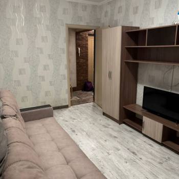 Сдается 1-комнатная квартира, 37 м²