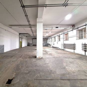Продается Нежилое помещение, 3228 м²
