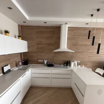 Продается Многокомнатная квартира, 111 м²