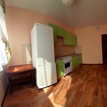 Сдается 1-комнатная квартира, 35 м²