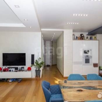 Продается Многокомнатная квартира, 125,1 м²