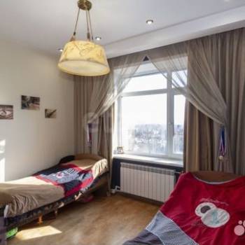 Продается Многокомнатная квартира, 125,1 м²
