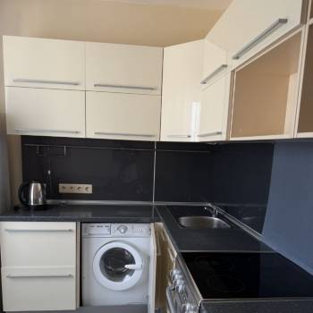 Сдается 1-комнатная квартира, 36 м²