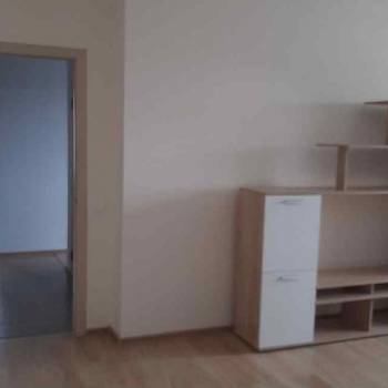 Сдается 2-х комнатная квартира, 70 м²