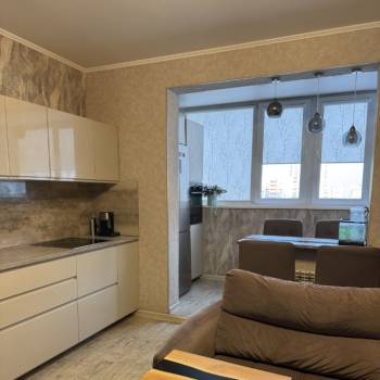 Продается 2-х комнатная квартира, 86 м²