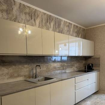 Продается 2-х комнатная квартира, 86 м²