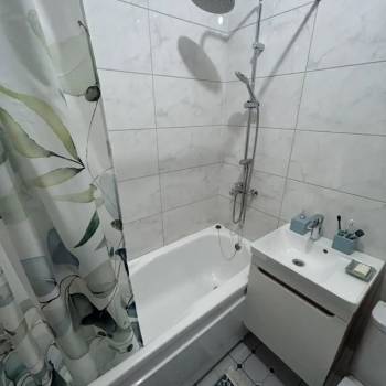 Сдается 1-комнатная квартира, 37 м²