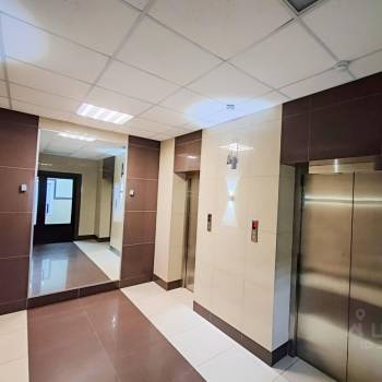 Продается 1-комнатная квартира, 40,6 м²