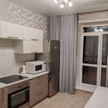 Продается 1-комнатная квартира, 40,6 м²
