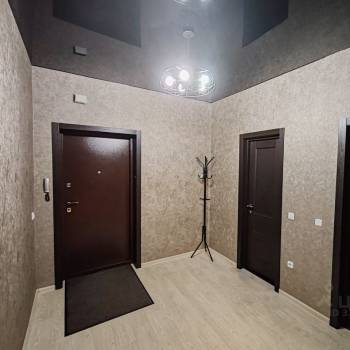 Продается 1-комнатная квартира, 40,6 м²