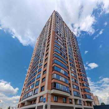 Продается 1-комнатная квартира, 40,6 м²