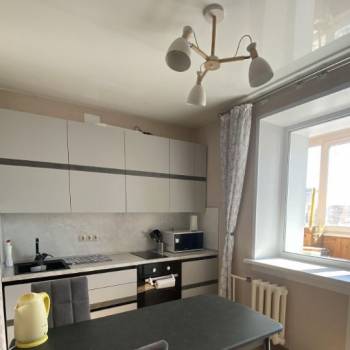 Сдается 1-комнатная квартира, 40 м²