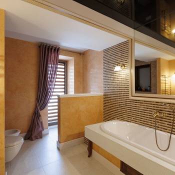 Продается Дом, 450 м²