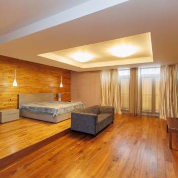Продается Дом, 450 м²