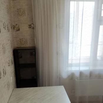 Сдается 1-комнатная квартира, 35 м²
