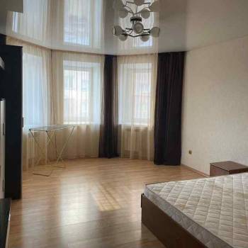 Сдается 1-комнатная квартира, 45 м²