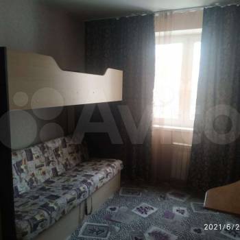 Сдается Многокомнатная квартира, 90 м²