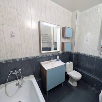Продается 1-комнатная квартира, 42,1 м²