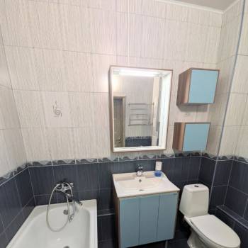 Продается 1-комнатная квартира, 42,1 м²