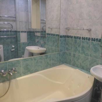 Продается 1-комнатная квартира, 37,4 м²