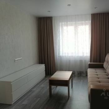 Сдается 1-комнатная квартира, 39 м²