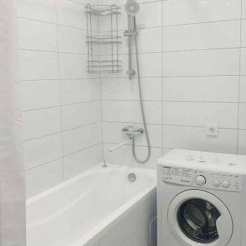 Сдается 2-х комнатная квартира, 97 м²