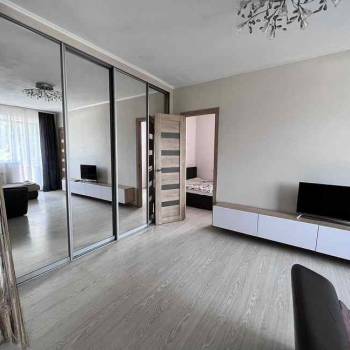 Сдается 2-х комнатная квартира, 42 м²