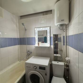 Сдается Многокомнатная квартира, 58 м²