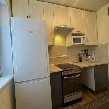 Сдается Многокомнатная квартира, 58 м²