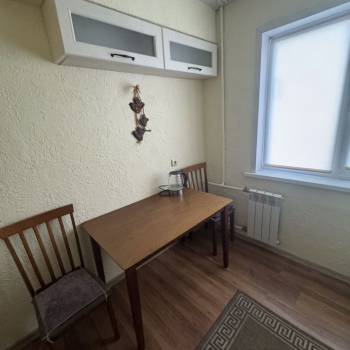 Сдается Многокомнатная квартира, 58 м²