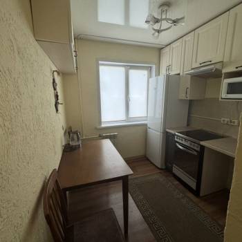 Сдается Многокомнатная квартира, 58 м²