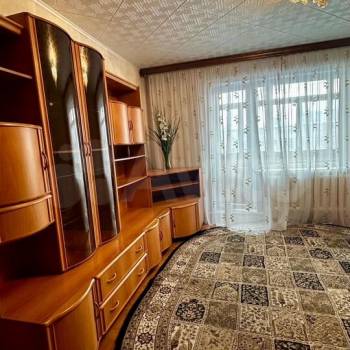 Продается Многокомнатная квартира, 79,4 м²