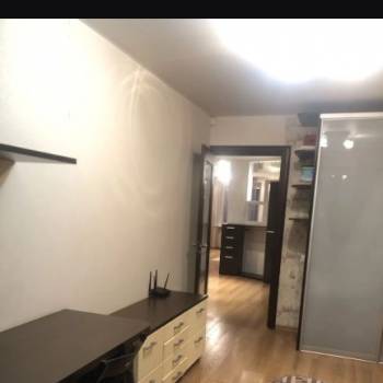 Продается Многокомнатная квартира, 99 м²