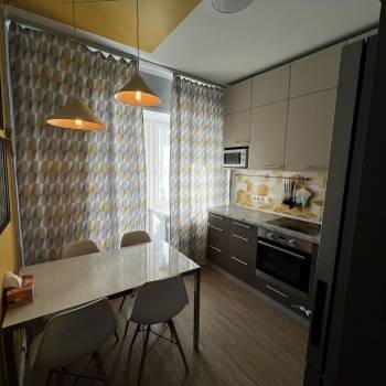 Сдается 2-х комнатная квартира, 60,6 м²