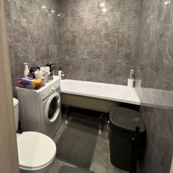 Продается 1-комнатная квартира, 17,7 м²