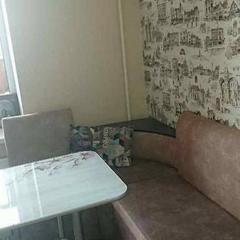 Сдается 1-комнатная квартира, 38 м²